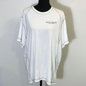 Alo Cool Fit MGM Grand Top NWT